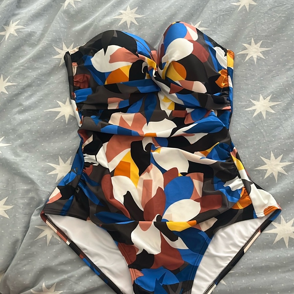 Calvin Klein Swimsuit 16